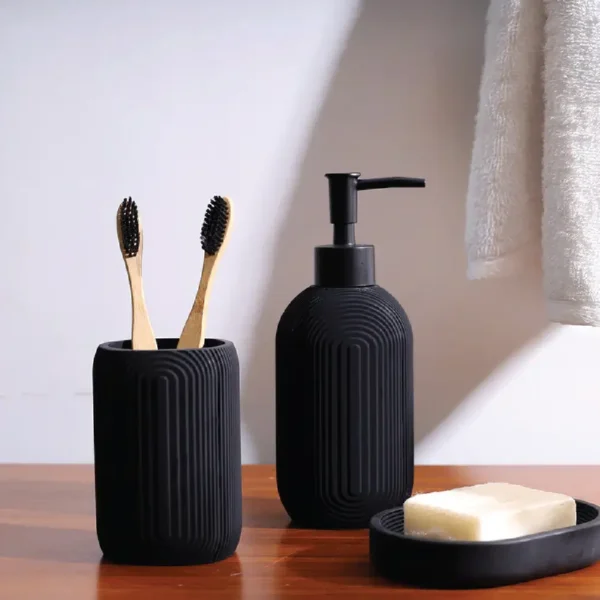 Elegant 3pcs Black Resin Bathroom Accessories Set – Aminsuk Online Store